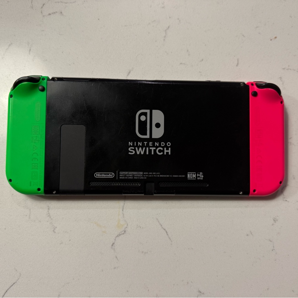 Nintendo Switch Console with Neon Green and Pink Joy-Con - Picture 3 of 9